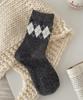 Nuevos Calcetines Cálidos de Punto Sin Costuras Estilo Coreano Grises de Media Pantorrilla para Mujer Calcetines de Moda Ins para Mujer Xiaohongshu