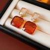 Aretes Cuadrados Transparentes con Incrustaciones de Diamantes, Aretes Maillard Modernos y Versátiles, Lujo Ligero, Alta Gama, Aretes Simples al por Mayor