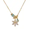 Moda de Nicho Lujo Ligero Zircón Pétalo Gota de Agua Colgante Collar Exquisito Versátil Diseño Súper Brillante Cadena para Clavícula Mayoreo
