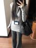 Top Negro de Manga Corta, Ajustado de Largo Medio, Capa Base Extendida, Camiseta Ajustada, Atuendo Chic Estilo Coreano para Principios de Otoño