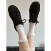 Calcetines de Tubo Cortados de Cuerpo Completo Hello Kitty Estilo Lindo para Primavera y Verano Chicas Dulces con Bordes de Burbujas y Piles Sin Costuras