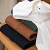 Suéter de invierno grueso y cálido de punto waffel con media cremallera blanca para hombre, suéter de manga larga con solapa.