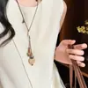 Explora Libremente~ Collar Largo con Colgante de Pez Mate para Mujer, Cadena de Clavícula de Lujo Ligero de Nicho Alta Gama Accesorio de Verano