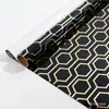 Fornecimento Exclusivo Transfronteiriço de Papel de Presente Dourado com Folha de Ouro sobre Fundo Preto para o Dia dos Namorados e Presentes de Aniversário, Papel de Presente de Luxo em Rolo de Tamanho Grande
