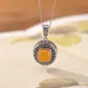 Yilu Âmbar Prata Prata Esterlina S925 Âmbar Ágata Vermelha do Sul Mantra de Seis Palavras Caixa Gawu Pingente Geométrico Simples Pingente Pendente