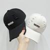 Gorra de béisbol pequeña con letras bordadas y agujeros para mujer, nueva gorra de béisbol suave de primavera y otoño, de marca moderna y de red.