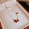 Colar com Pingente de Pônei Coração Vermelho Banhado a Ouro 18K Real, Corrente Clavicular de Luxo Leve Nicho, Acessório de Pescoço Retrô Estilo Chinês Novo