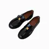 Mocasines slip-on de piel de vaca con moneda de oro y camelia para mujer, punta redonda, estilo británico, tacón grueso, suela gruesa, zapatos pequeños de cuero JK