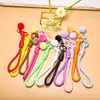 Lanyard con llavero de pompón de colores, correa de muñeca portátil anti-pérdida, accesorio colgante versátil para bolso, accesorio para joyería DIY