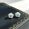 Pendientes de botón de flor de rosa cepillada plateada de alta gama y elegantes con agujas de plata, Pendientes simples azules y rosas para mujer