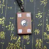 Madera de Azufaifo Golpeada por el Rayo Mapa del Río y Libro de Luo Placa de Madera Decoración Colgante Placa de Madera Portátil Rellena de Arena Doble Cara Mapa del Río y Libro de Luo Bagua Tai Chi Colgante
