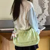 Bolso tote de nailon minimalista nuevo 2026, un bolso de hombro o bandolera versátil y ligero con gran capacidad, perfecto para ir al trabajo