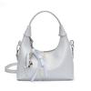 Bolso de mano de cuero encerado al aceite de color sólido simple estilo ins popular de este año, bolso bandolera de alta gama para mujer de moda para ir al trabajo