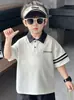 Camiseta de Verão Manga Curta para Meninos 2026 Nova Estilosa Top para Bebê Menino Fina Moderna Camisa Polo de Verão Infantil