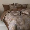 Conjunto de Cama Quatro Peças Escovado Espesso de Luxo Leve Algodão Puro Lençóis Quentes e Capas de Colcha Nova Coleção Outono e Inverno 2025 Roupa de Cama 4