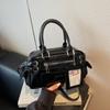 Bolsos de diseño de nicho para mujer, novedad de verano 2025, bolso cuadrado pequeño sencillo, bolso bandolera de hombro de moda para mujer.