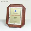 Placa de Honor de Madera de Nogal Placa de Premio Base de Madera Creativa Hecha a Medida Proveedor de Placas de Honor Producción de Certificados Corporativos