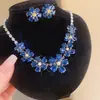 ¡Precioso y deslumbrante! Collar con colgante de flor de circón y gota de agua, cadena para la clavícula estilo corte vintage, joyería de lujo ligero y sensación de alta gama