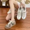 Tênis de Treino Alemão Retro Casual com Sola Grossa para Aumento de Altura Feminino Outono Novo Estilo Peça Externa Cor Blocada Confortável Versátil Estilo Esportivo Tênis de Skate