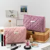Grande capacidade corduroy saco cosmético cor sólida acolchoado diamante armazenamento bolsa das mulheres estudante saco de armazenamento de cosméticos
