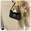 Bolso Retro de Axila para Mujer 2025 Verano Nueva Tendencia con Estampado de Letras Bolso de Hombro de Alto Valor Bolso de Mujer de Alto Valor