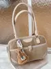 Nova Bolsa de Mão Pequena Transfronteiriça para Mulheres 2026 Retro Uso Diário Bolsa Boston Elegante Bolsa de Ombro Transversal Tendência