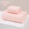 Toalhas de Velo Coral Listradas Doces para Atacado Transfronteiriço, Toalhas de Banho, Absorventes, Macias, de Secagem Rápida, Toalhas de Velo Coral Listradas Doces para Uso Doméstico