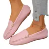 Zapatos tipo beanie de cuero suave de talla grande transfronterizos con suela blanda para mujer Otoño Nuevo de suela plana Antideslizantes Slip-on Zapatos casuales Venta al por mayor