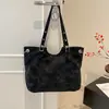 Cross2026 Otoño Invierno Nuevo Bolso de Hombro Grande Capacidad Bolso de Mano Casual de Moda para Mujer