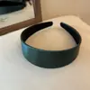 Diadema de Satén Color Moca para Chica Famosa de Internet Estilo Coreano Pinza para el Cabello Ancha Versátil Ins Diadema Dulce de Color Sólido Simple