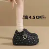 Zapatos de algodón con correa de hebilla de cuero francés 2026 zapatos de felpa Birkenstock con lunares casuales versátiles otoño e invierno novedad zapatos de tacón oculto para mujer
