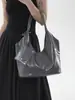 2026 Nova Bolsa Tote Grande Capacidade em Couro Wax Oiled Retro Sensação de Alto Padrão Bolsa de Ombro Único Feminina Bolsa para o Dia a Dia da Mulher
