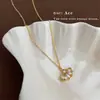 Collar Hueco de Hoja de Ginkgo Estilo Francés, Cadena para Clavícula con Zirconia en Forma de Abanico de Lujo Nicho, Gargantilla de Gama Alta Moderna y Elegante