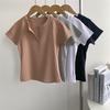 Elegante camiseta de manga corta con tapeta en V para mujer, de algodón, corte ajustado, adelgazante, camiseta corta versátil casual de verano, nuevo estilo