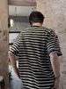Camiseta Listrada Preto e Branco de Manga Curta para Homem, Elegante de Alta Qualidade, Manga Meia-Manga, Tendência de Verão, Retro Americano, Gola Pequena, Manga de Quarto