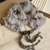 Novo Chapéu de Tricô Feito à Mão de Pelo de Coelho para Outono e Inverno, Chapéu de Proteção de Orelha de Leão de Pelúcia para Mulheres, Chapéu Lei Feng de Lã Fofo e que Afina o Rosto