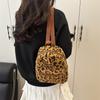 Mochila feminina com estampa de leopardo, mochila casual versátil, mochila escolar moderna para estudantes, mochila de alto valor e grande capacidade