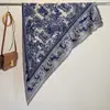 Bufanda Gruesa Cálida Retro para Mujer de Otoño e Invierno con Pintura de Paisaje, Borlas de Alta Gama, Bufanda Triangular al por Mayor