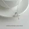 Colar Cruz com Zircônia Micro-Incustada, Corrente de Clavícula Exquisita de Luxo Leve de Nicho, Doce e Único, Colar de Moda Simples e Versátil