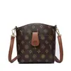Bolso pequeño cruzado de alta calidad, versátil y casual, modelo nuevo 2026 para mujer, elegante y de gran capacidad, para llevar al hombro y cruzado