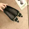Mocasines Planos de Moda Versátiles 2026 Primavera Nuevos Mocasines de Punta Fina de Boca Baja Zapatos de Abuela