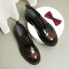 [Exclusivo VIP] Zapatos de Hombre de Suela Gruesa Cuero Genuino Brogue Británico Calado Punta Afilada Negocios Formales Aumento de Altura Zapatos de Cuero