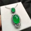 Colgante de Huevo de Paloma de Calcedonia Verde de Alta Calidad con Incrustaciones Plateado al por Mayor Colgante de Piedra Preciosa de Ágata Verde Jade Suministro en Vivo