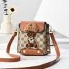 Nova Bolsa Transversal de Ombro Primavera e Verão Moda Versátil Bolsa para Celular Grande Capacidade Pequena Bolsa Quadrada Bolsa Carteiro Mulher