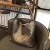 2024 nuevo bolso de alta calidad tejido a mano bolso tote grande para hombro bolso de axila bolso cubo bolso para mamá moda