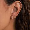 Moda europea y americana incrustada circonita mariposa flor oro real 14k aretes set de tres piezas aretes sentido de alta gama para mujer