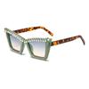 Gafas de Sol Jamie 2401B Ojo de Gato con Perlas y Tachuelas de Pedrería, Marco Grande de Bloques de Color a la Moda, Gafas Decorativas de Tendencia Estilo Callejero Europeo y Americano