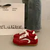 Tênis casuais esportivos de sola reta estilo coreano 2026, tênis de treino alemães com blocos de cor, tênis cadarço retrô versáteis da moda, novo modelo de verão para mulheres