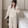 Pijama de Algodón XT 6535 para Mujer Primavera y Otoño, Conjunto de Dos Piezas con Cárdigan, Estilo Coreano Holgado, Ropa de Casa Dulce para Chica, Se Puede Usar Afuera