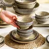 Juego de Bol y Plato Cerámico Retro Estilo Japonés con Acabado de Alta Gama para Uso Doméstico, Incluyendo Tazones para Arroz, Tazones para Sopa, Platos y Vajilla Moderna Aprobada por Ama de Casa